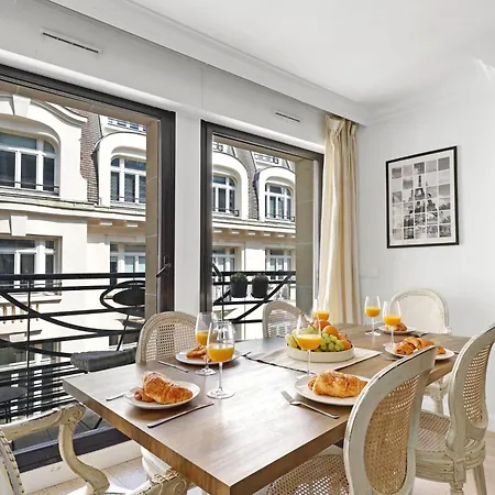 Apartmán Bnbnova - 2br 2ba - Champs-elysees & Arc De Triomphe Paříž
