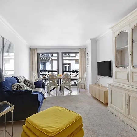 Bnbnova - 2br 2ba - Champs-elysees & Arc De Triomphe Paříž