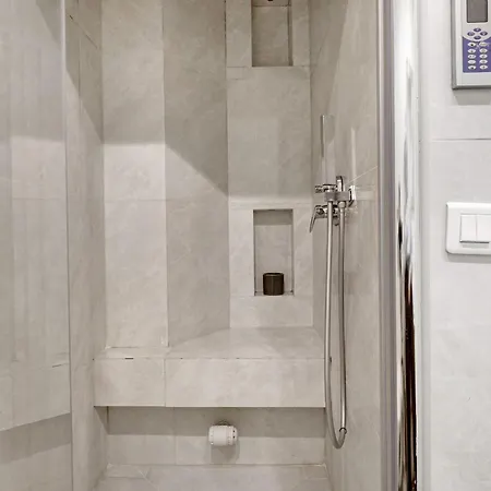 Bnbnova - 2br 2ba - Champs-elysees & Arc De Triomphe